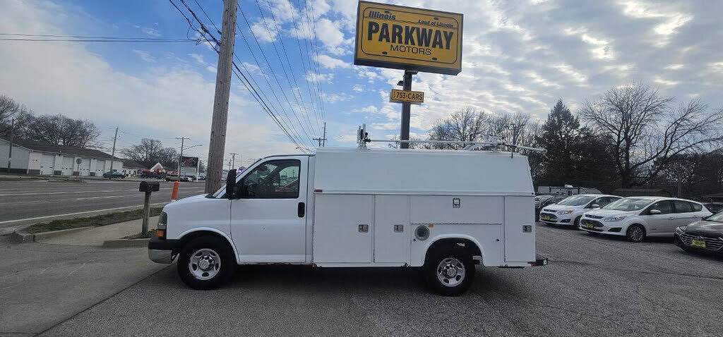 2013 CHEVROLET Express