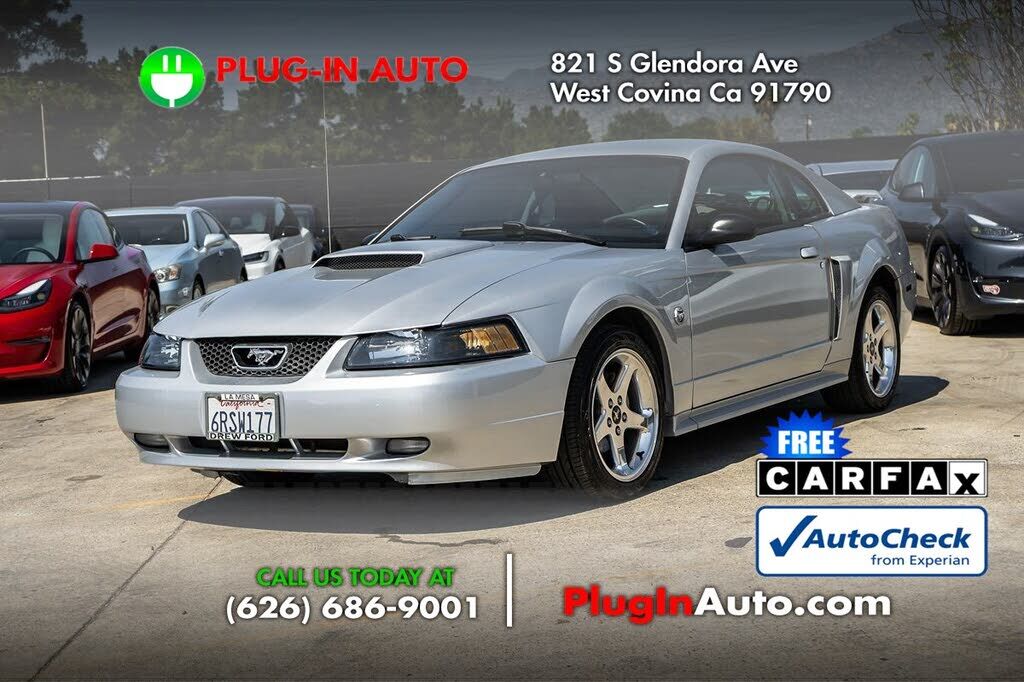 2004 FORD Mustang