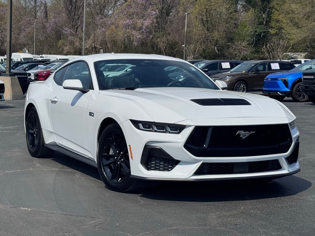 2024 FORD Mustang