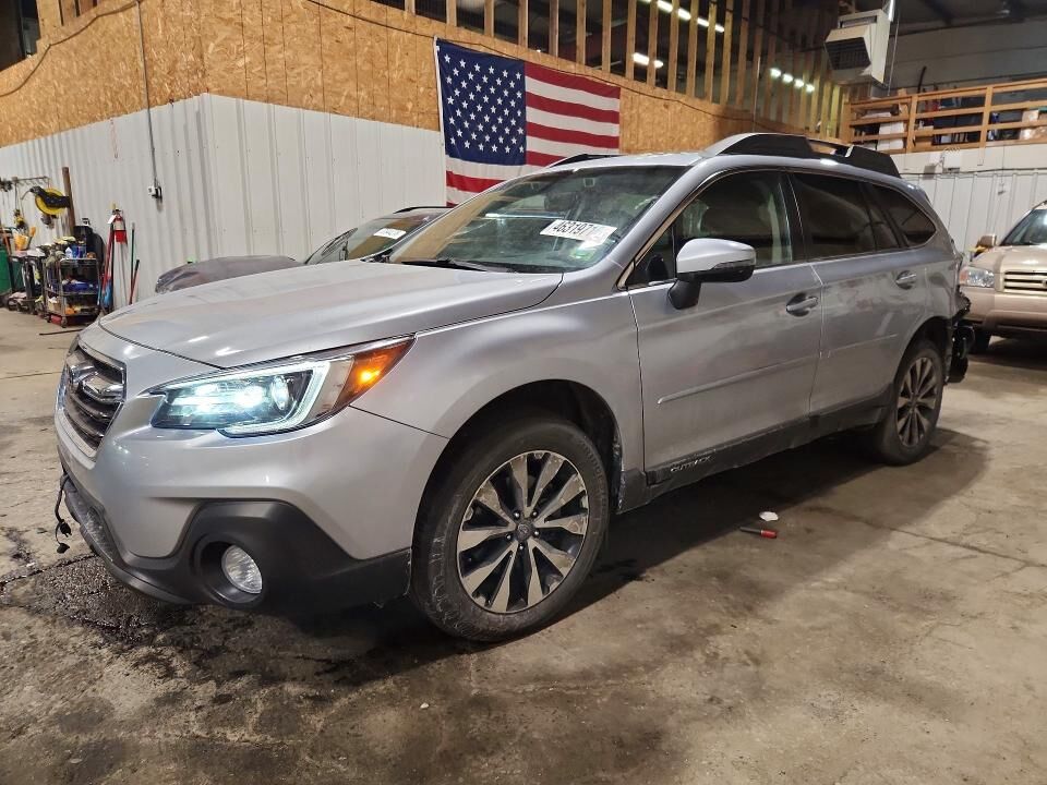 2018 SUBARU Outback