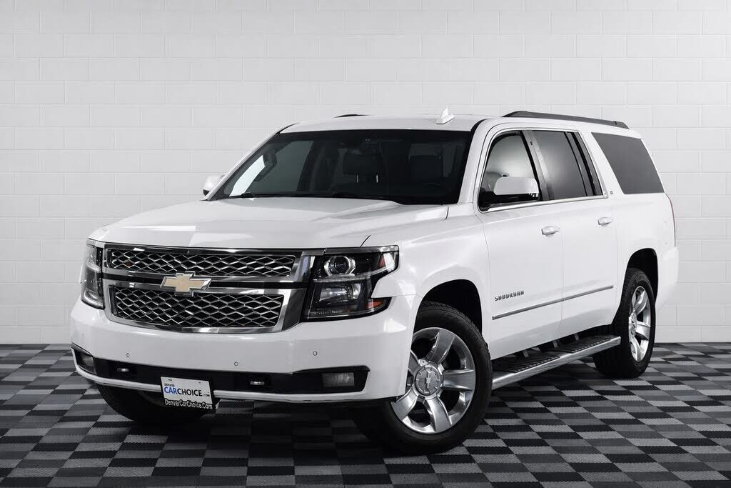 2017 CHEVROLET Suburban