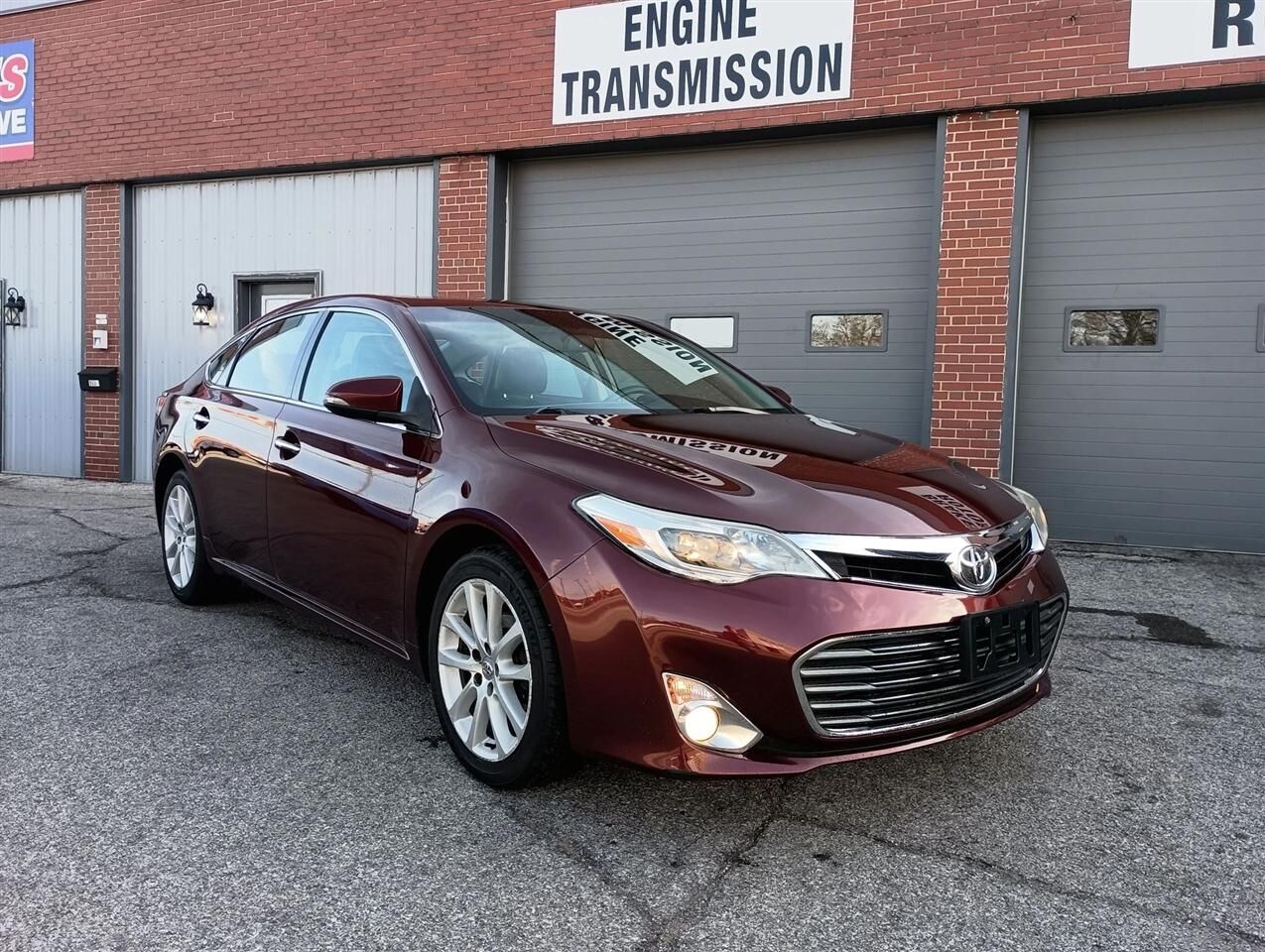 2013 TOYOTA Avalon