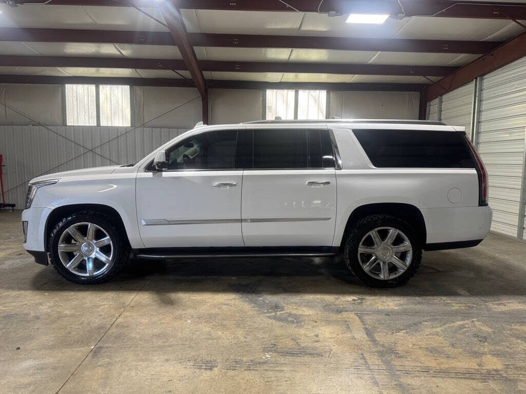 2020 CADILLAC Escalade ESV