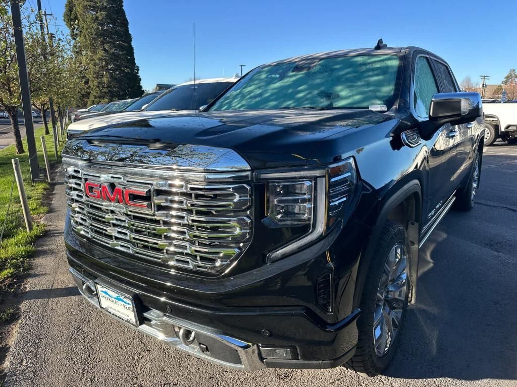 2023 GMC Sierra