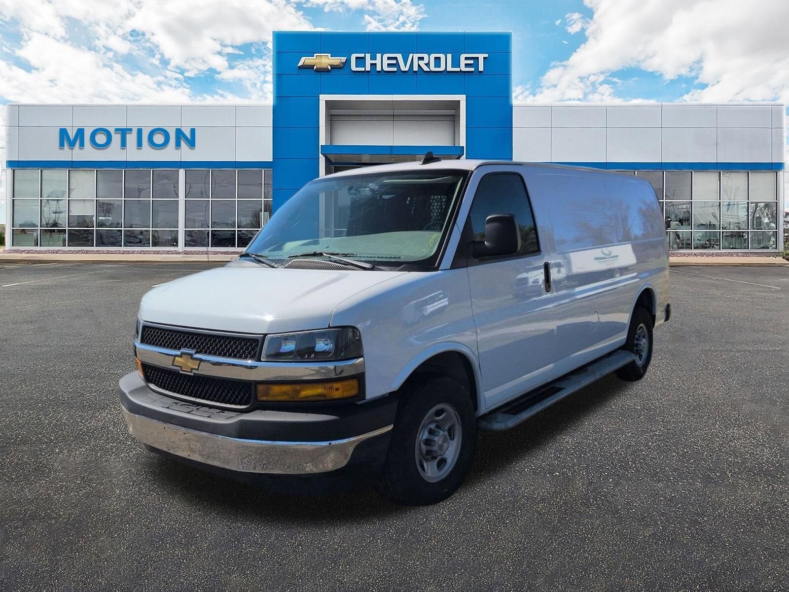 2024 CHEVROLET Express