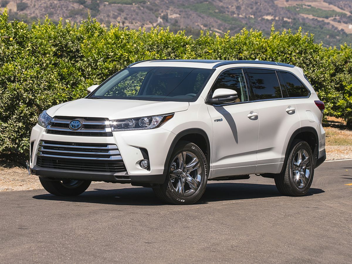 2017 TOYOTA Highlander