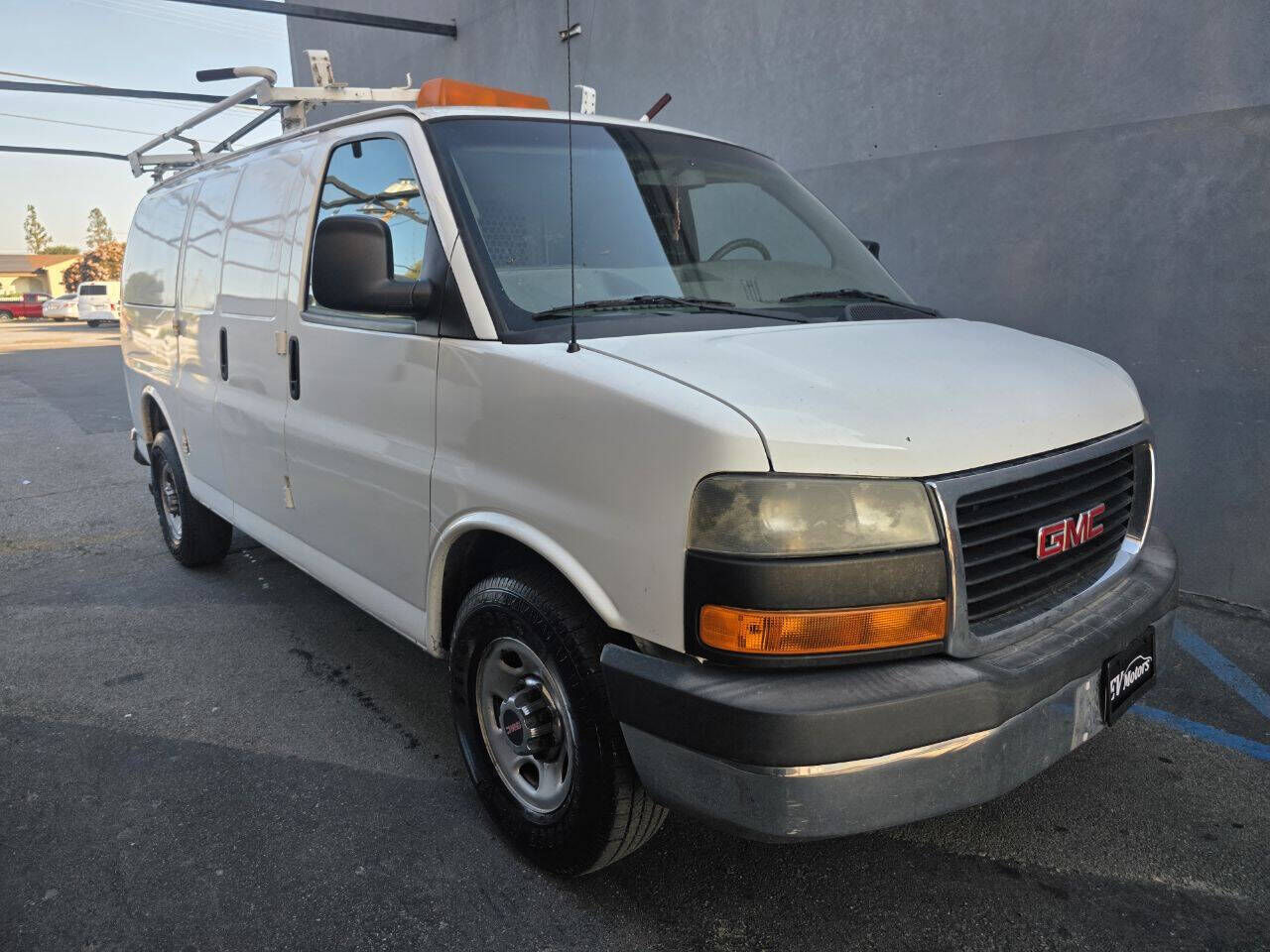 2011 GMC Savana