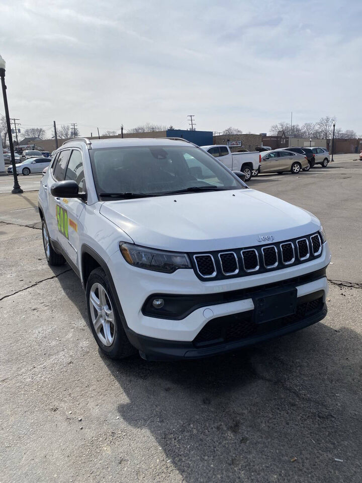 2023 JEEP Compass