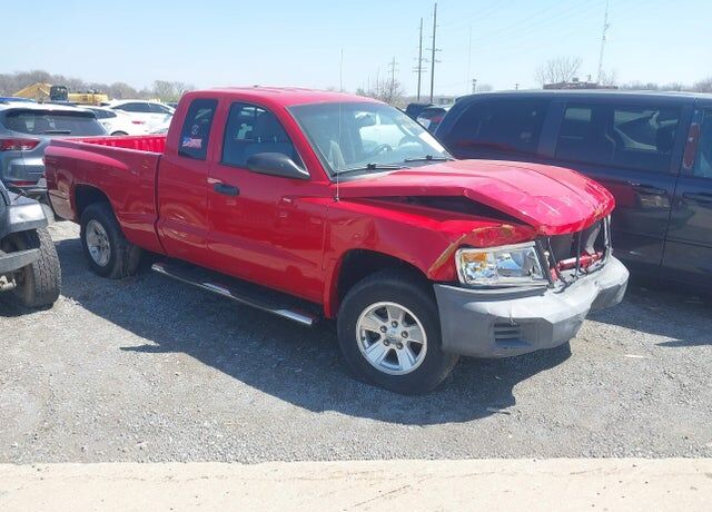 2008 DODGE Dakota