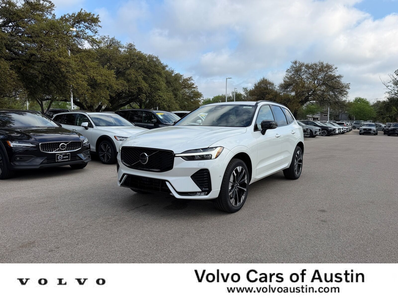 2026 VOLVO XC60