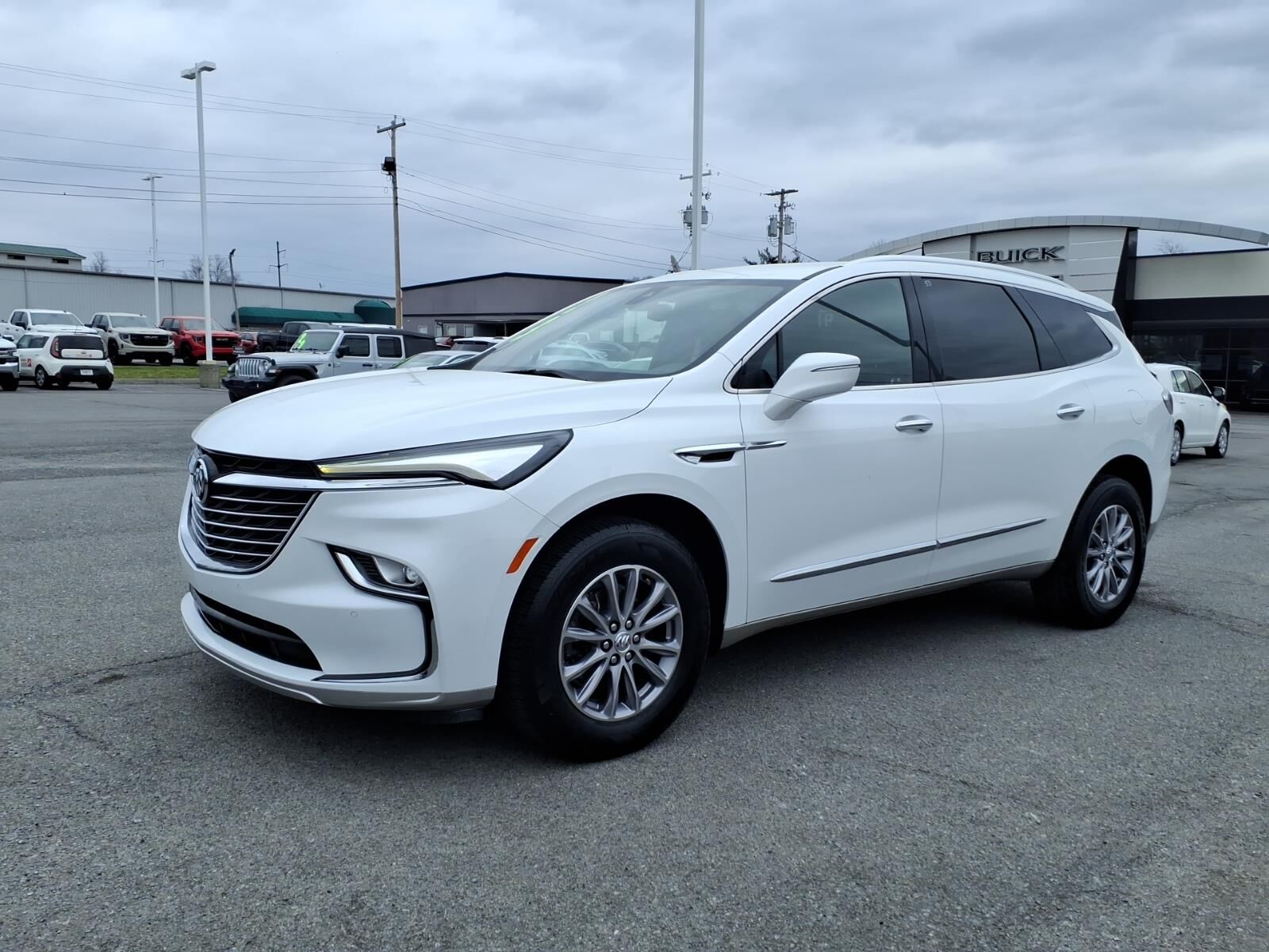 2023 BUICK Enclave