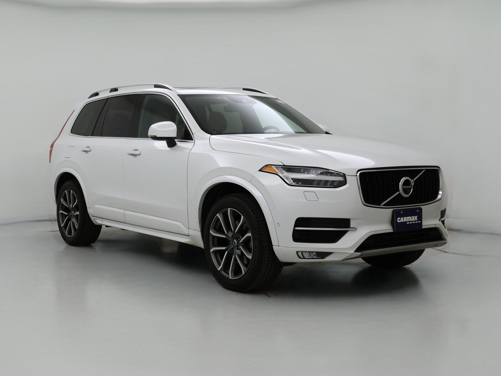 2017 VOLVO XC90