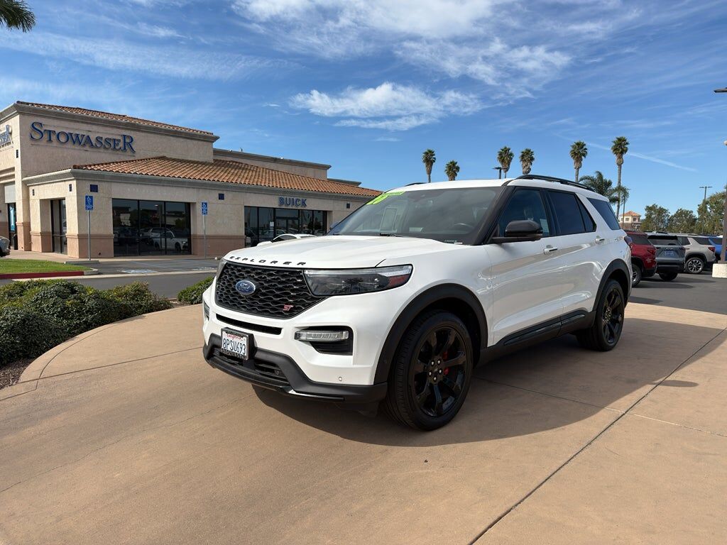2020 FORD Explorer