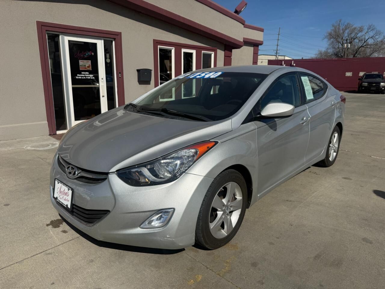 2012 HYUNDAI Elantra