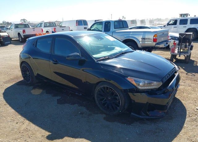 2019 HYUNDAI Veloster