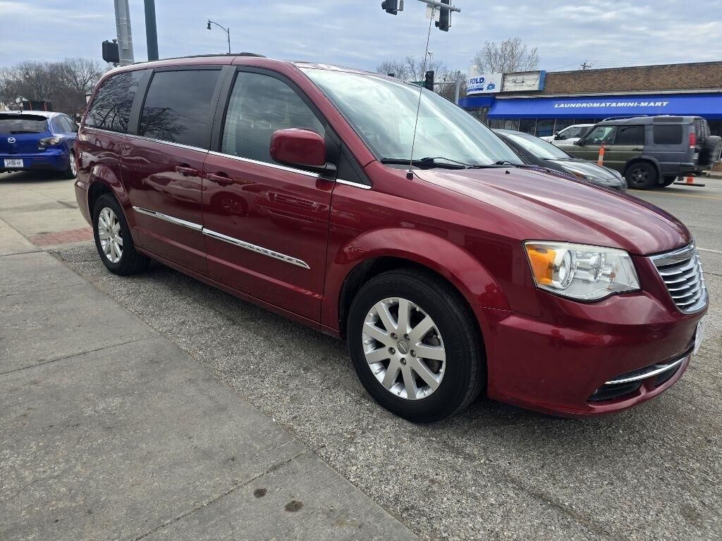2015 CHRYSLER Town and Country