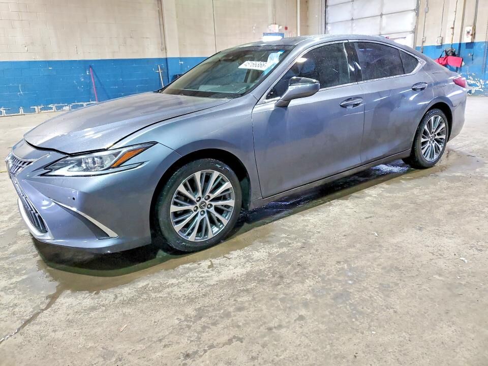 2020 LEXUS ES