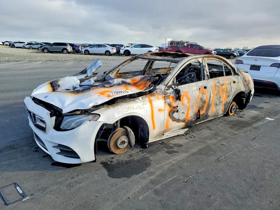 2020 MERCEDES-BENZ E-Class