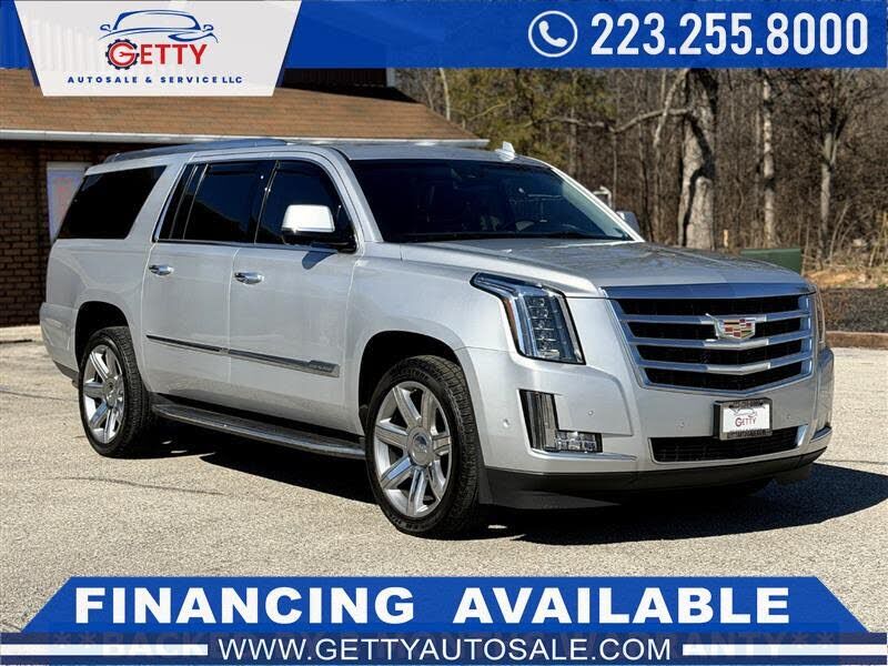 2017 CADILLAC Escalade ESV