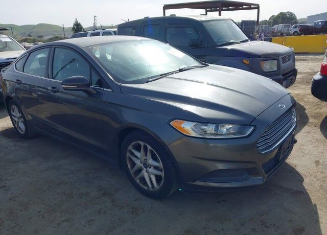 2016 FORD Fusion