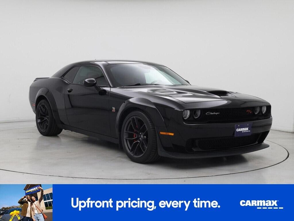 2019 DODGE Challenger