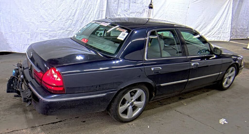2003 MERCURY Grand Marquis