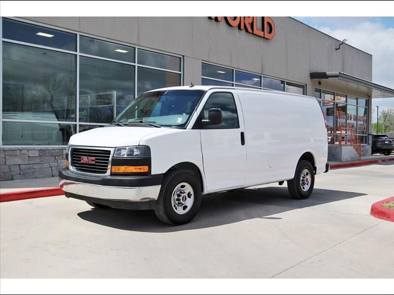 2021 GMC Savana
