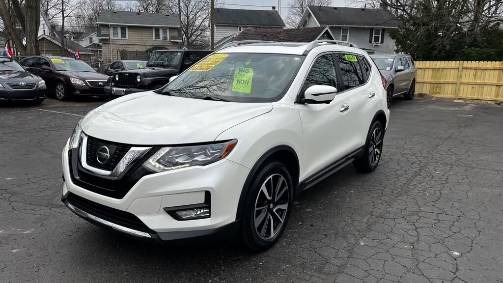 2017 NISSAN Rogue