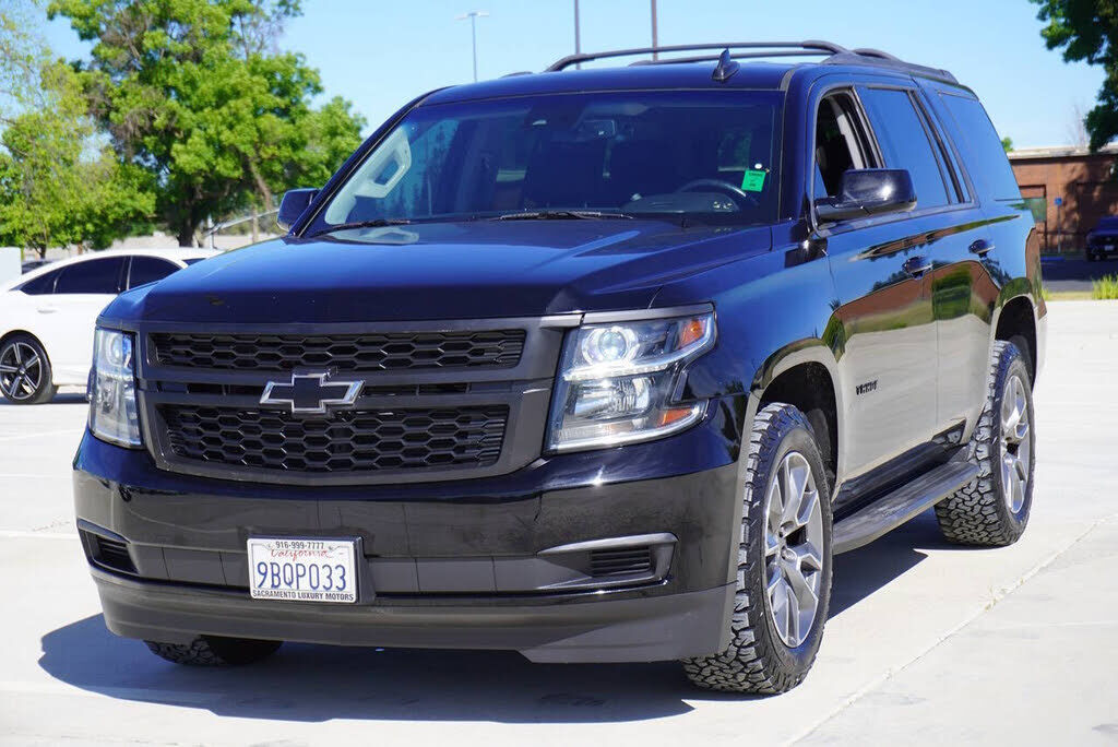 2017 CHEVROLET Tahoe