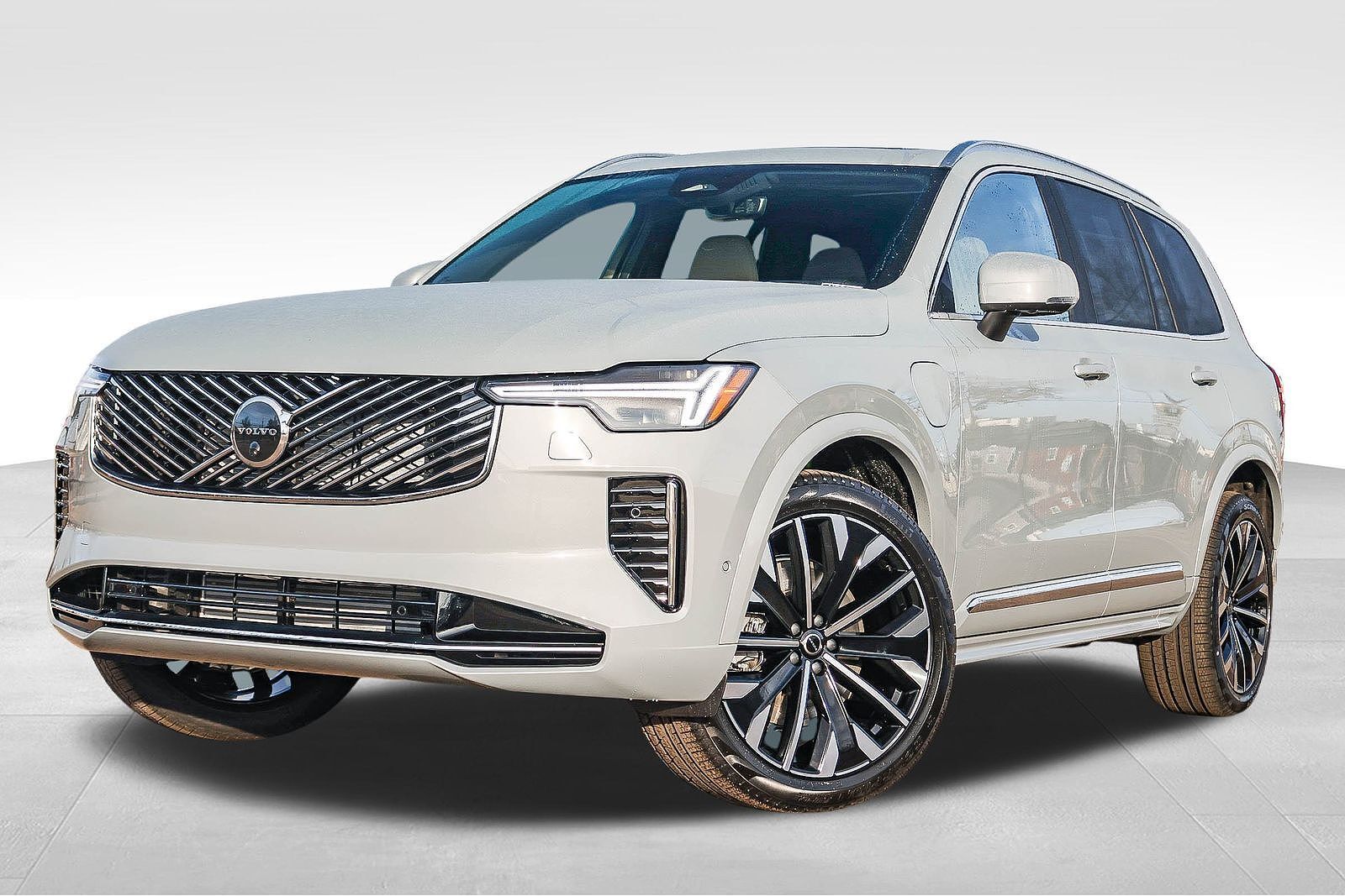 2026 VOLVO XC90