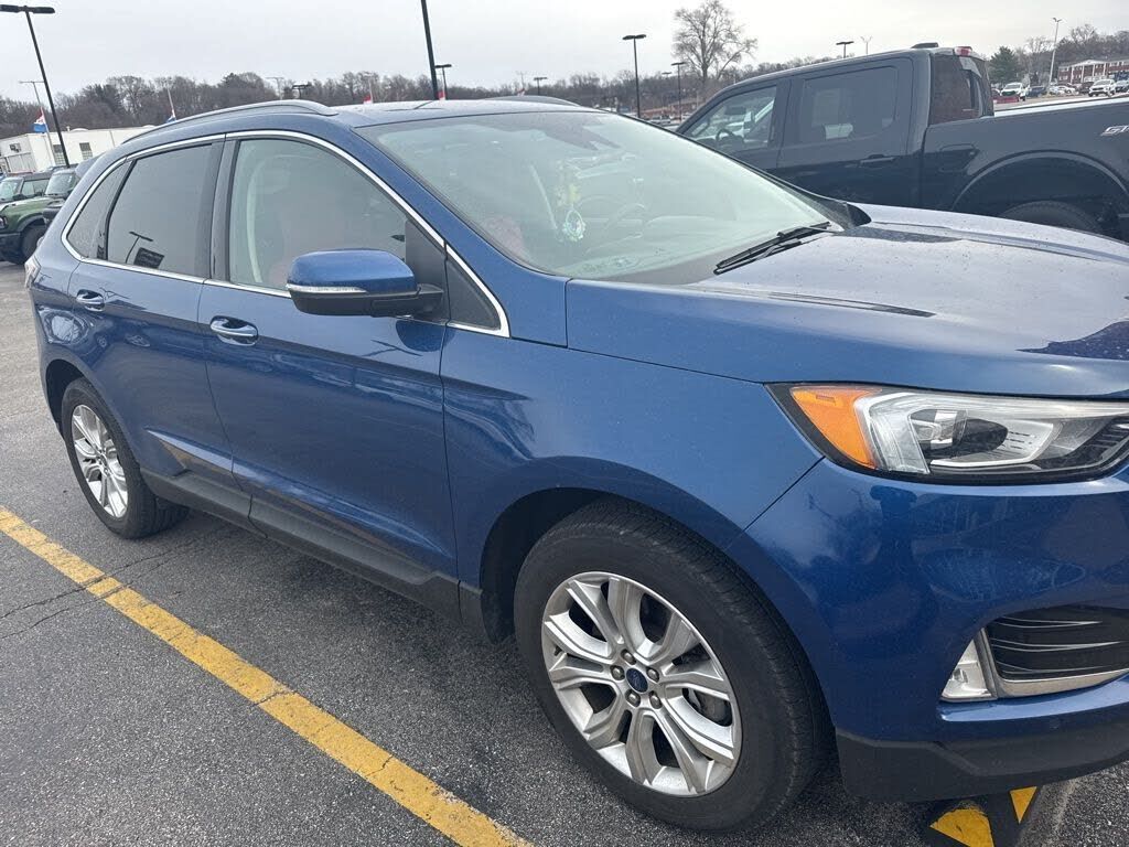 2020 FORD Edge