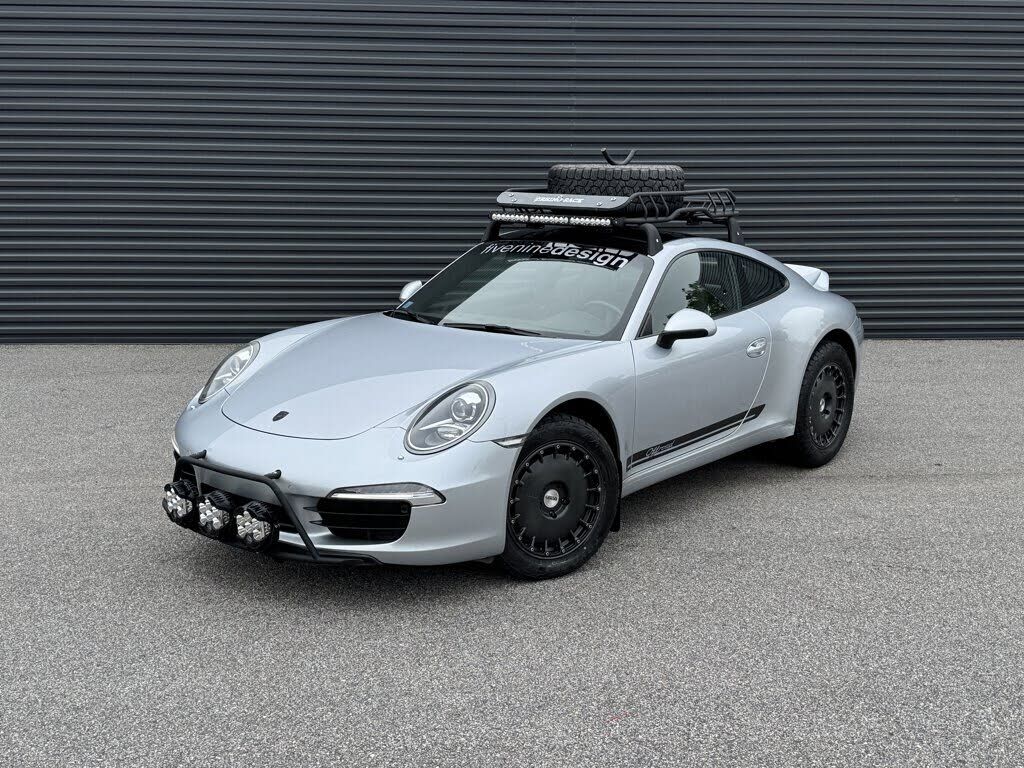 2015 PORSCHE 911