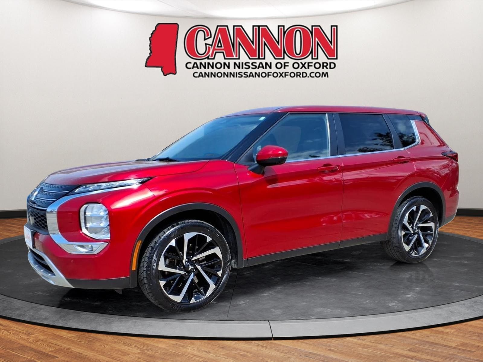 2024 MITSUBISHI Outlander