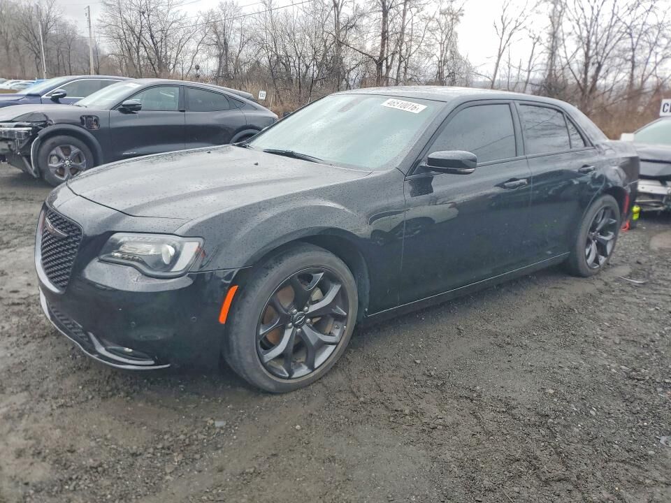 2023 CHRYSLER 300