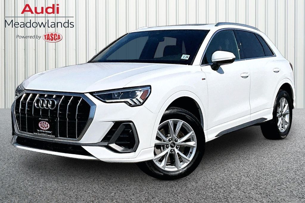 2023 AUDI Q3