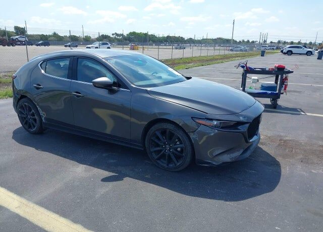 2021 MAZDA Mazda3