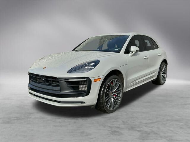 2024 PORSCHE Macan