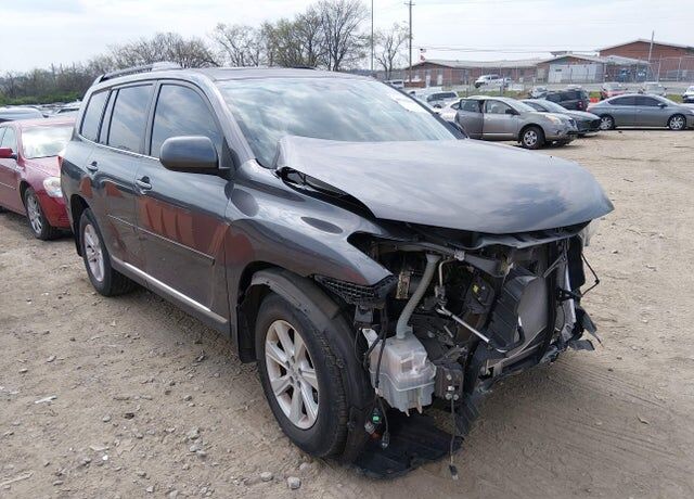 2012 TOYOTA Highlander
