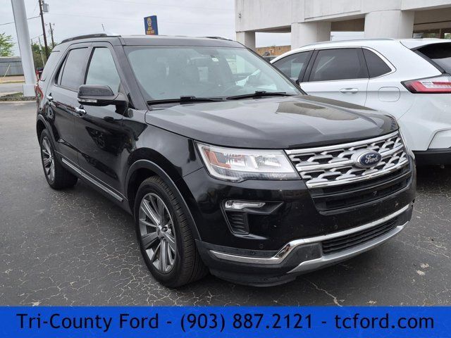 2018 FORD Explorer