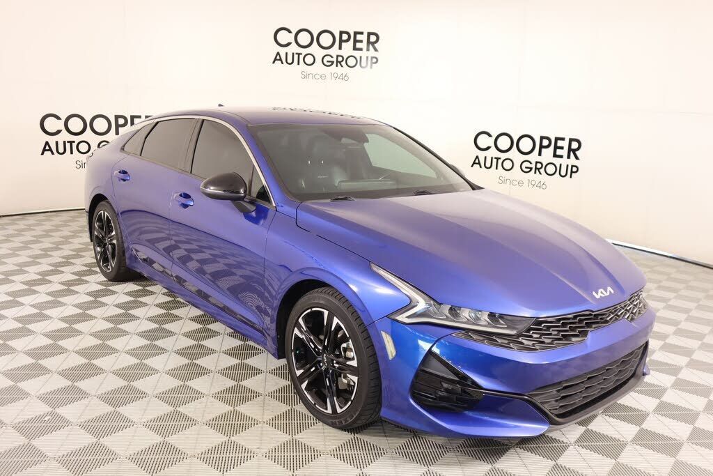 2022 KIA K5