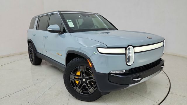 2024 RIVIAN R1S
