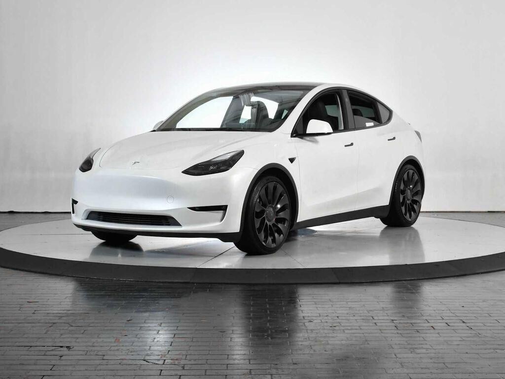 2023 TESLA Model Y