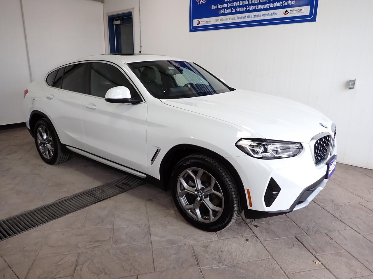 2025 BMW X4