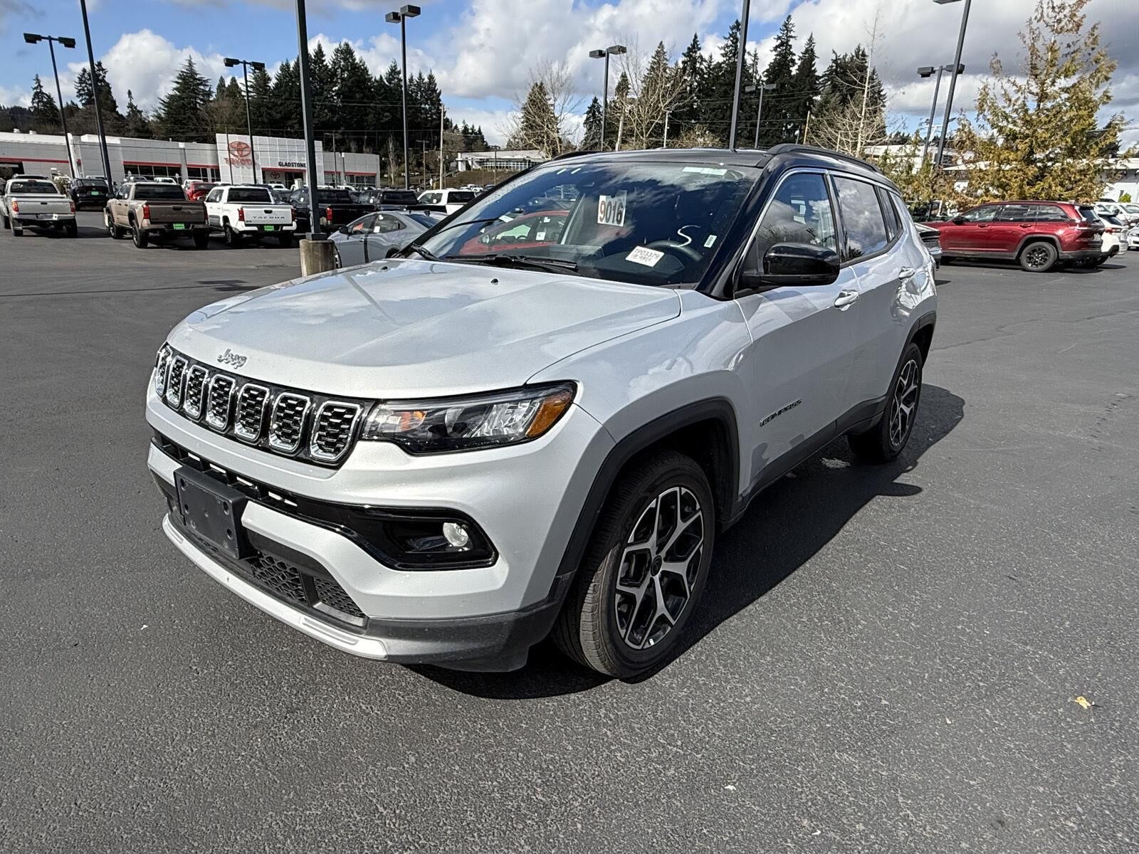 2025 JEEP Compass