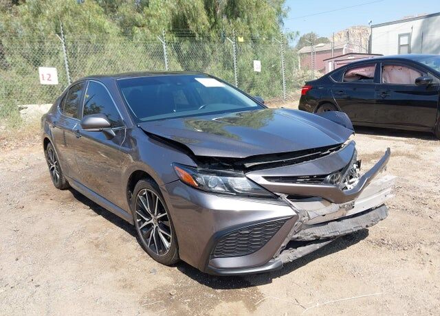 2022 TOYOTA Camry