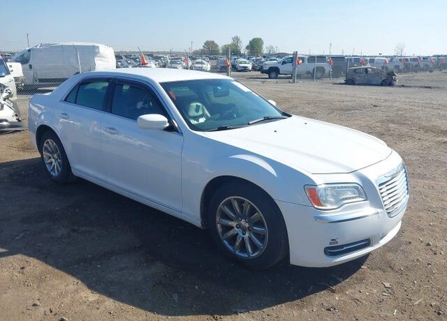 2014 CHRYSLER 300
