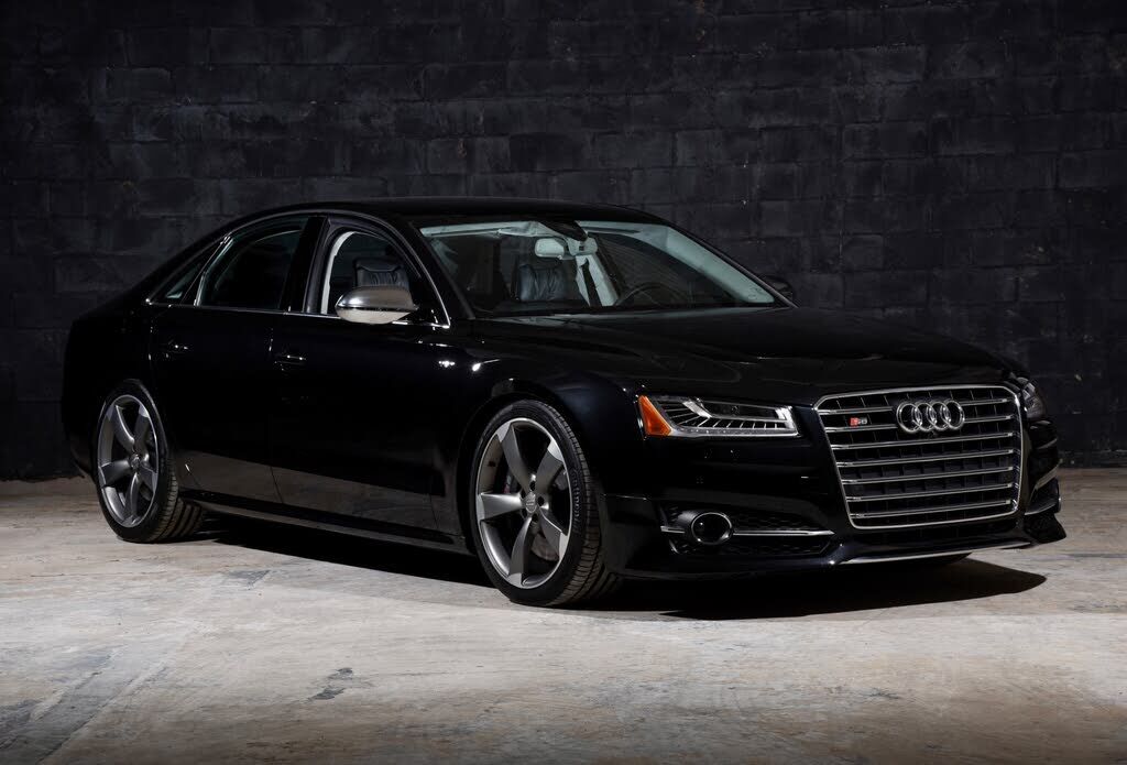 2015 Audi S8