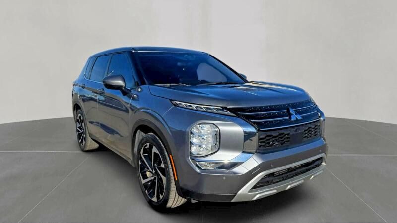 2024 MITSUBISHI Outlander