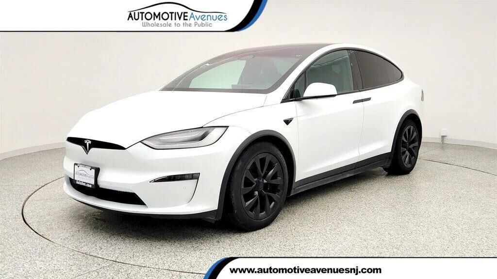 2023 TESLA Model X