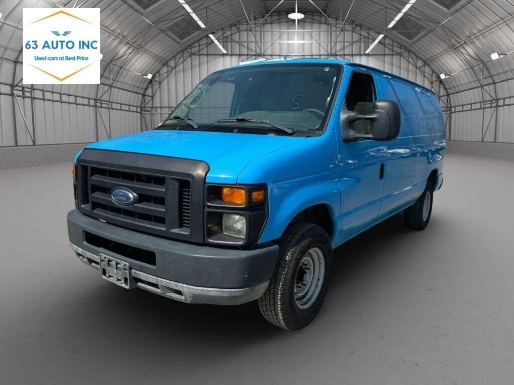2011 FORD E-350